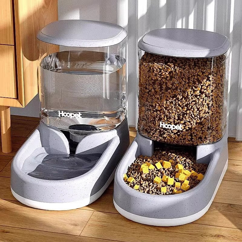 Pet Water Dispenser Automatic Feeder Drinking Water without Electric